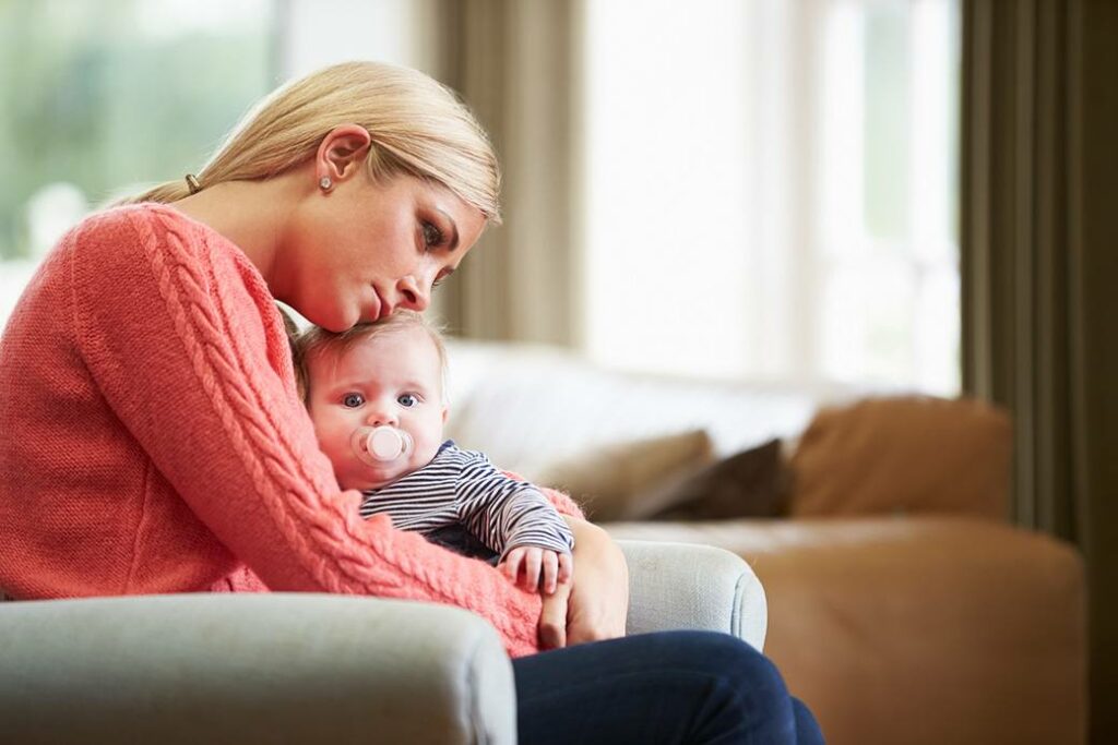 Postpartum Intrusive Thoughts Treatment - Does It Curable?